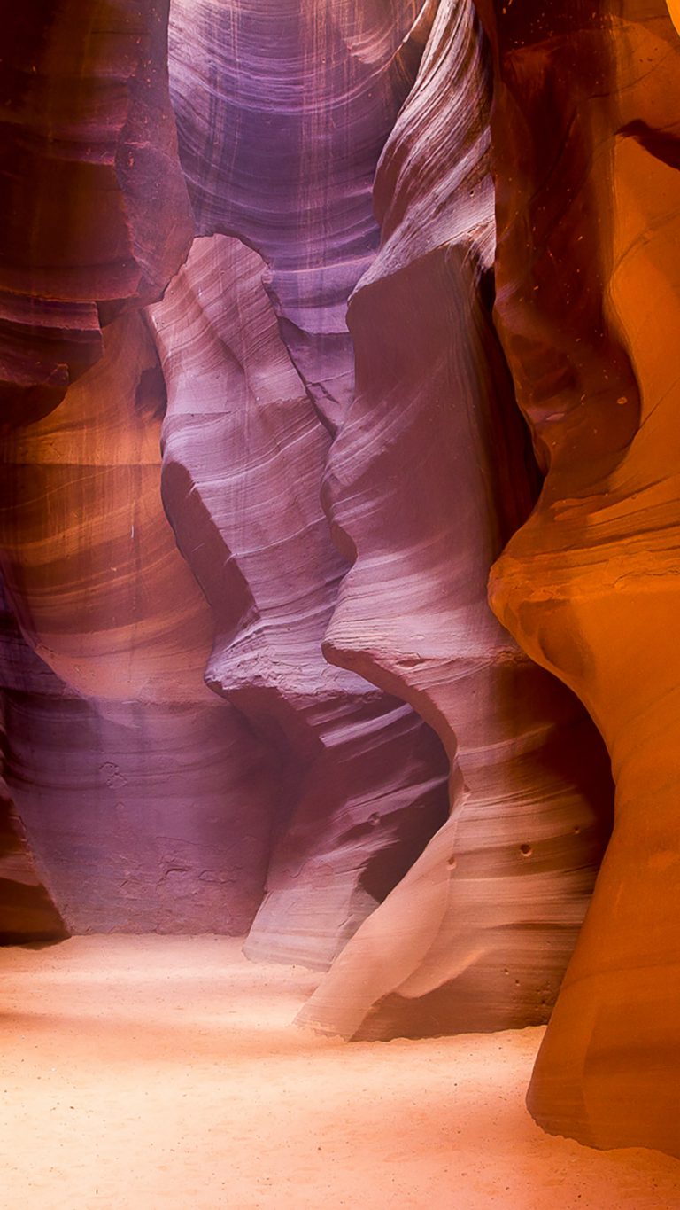 Upper Antelope Canyon, slot canyon near Page, Arizona, USA | Windows 10