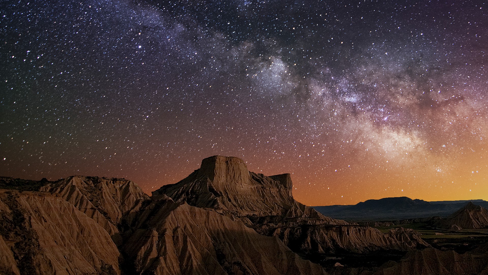 Milky Way over the desert of Bardenas near Pamplona, Spain | Windows ...
