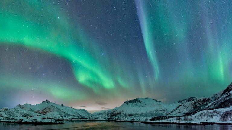 Northern lights, polar light or aurora borealis over Lofoten islands ...