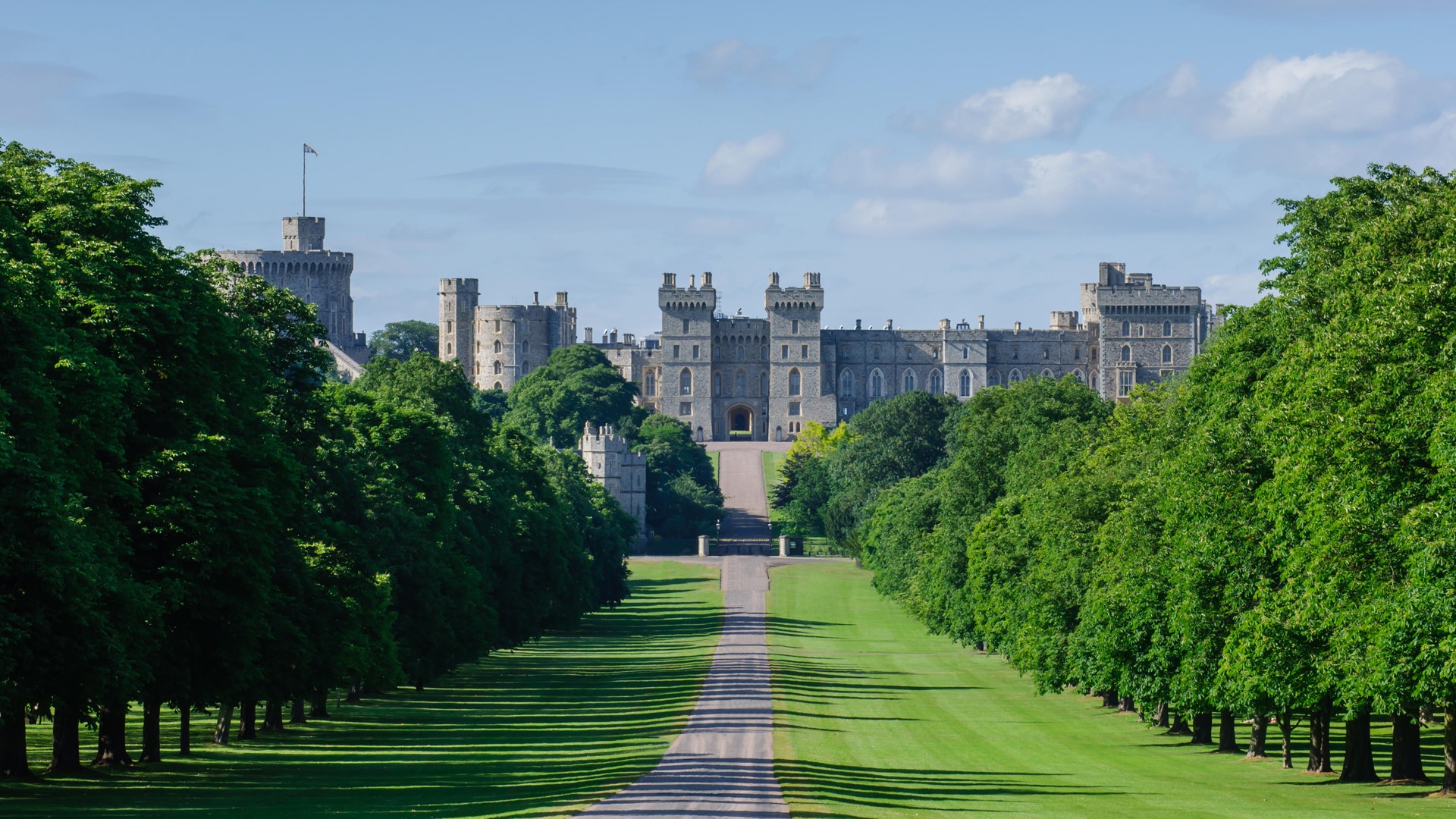 View of Windsor Castle from The Long Walk, Berkshire, England, UK ...