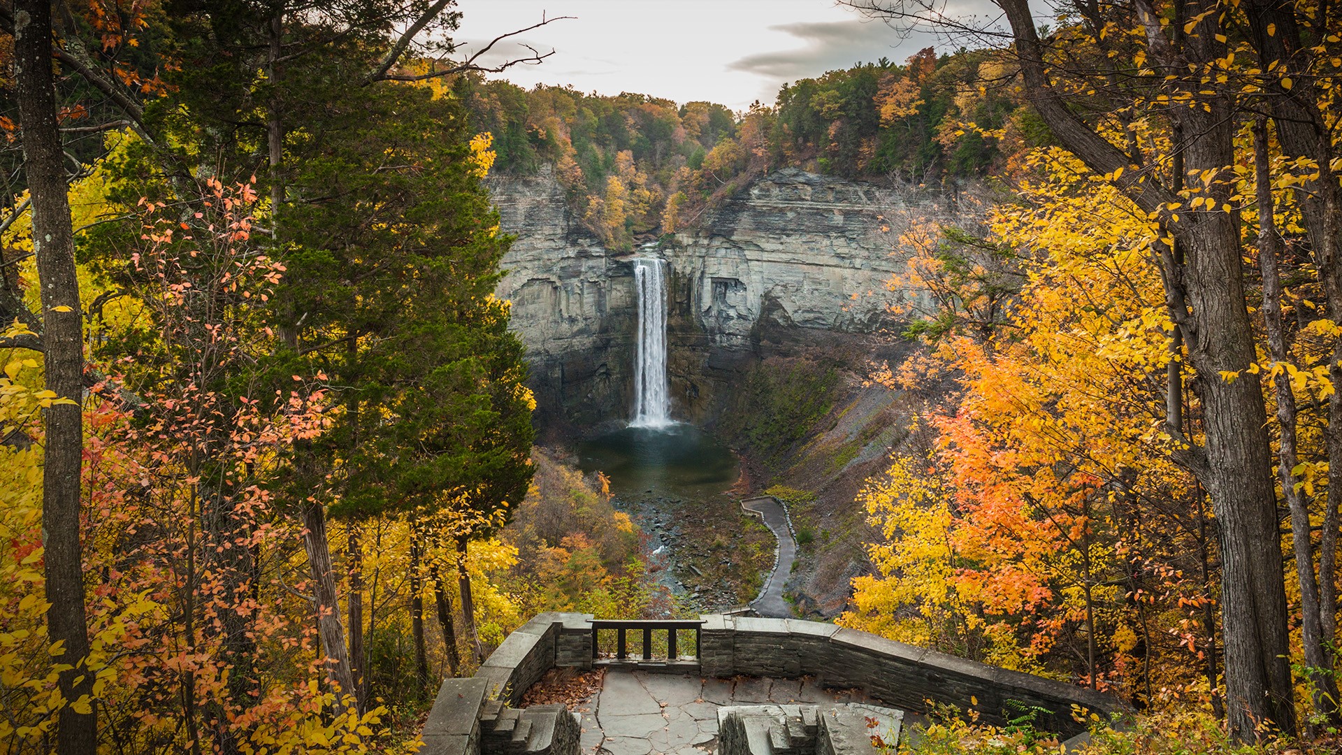 Taughannock Falls State Park in autumn, Ithaca, Finger Lakes Region