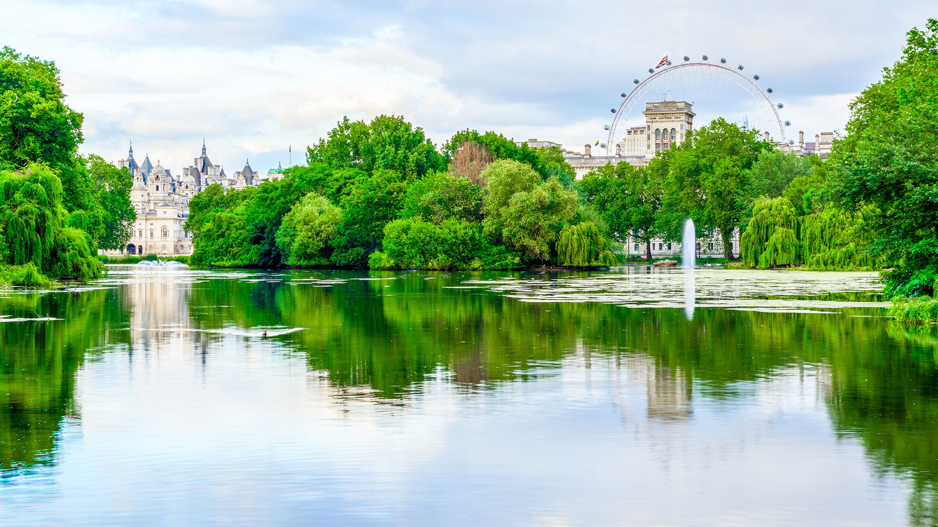 St James's Park during daytime, City of Westminster in central London ...