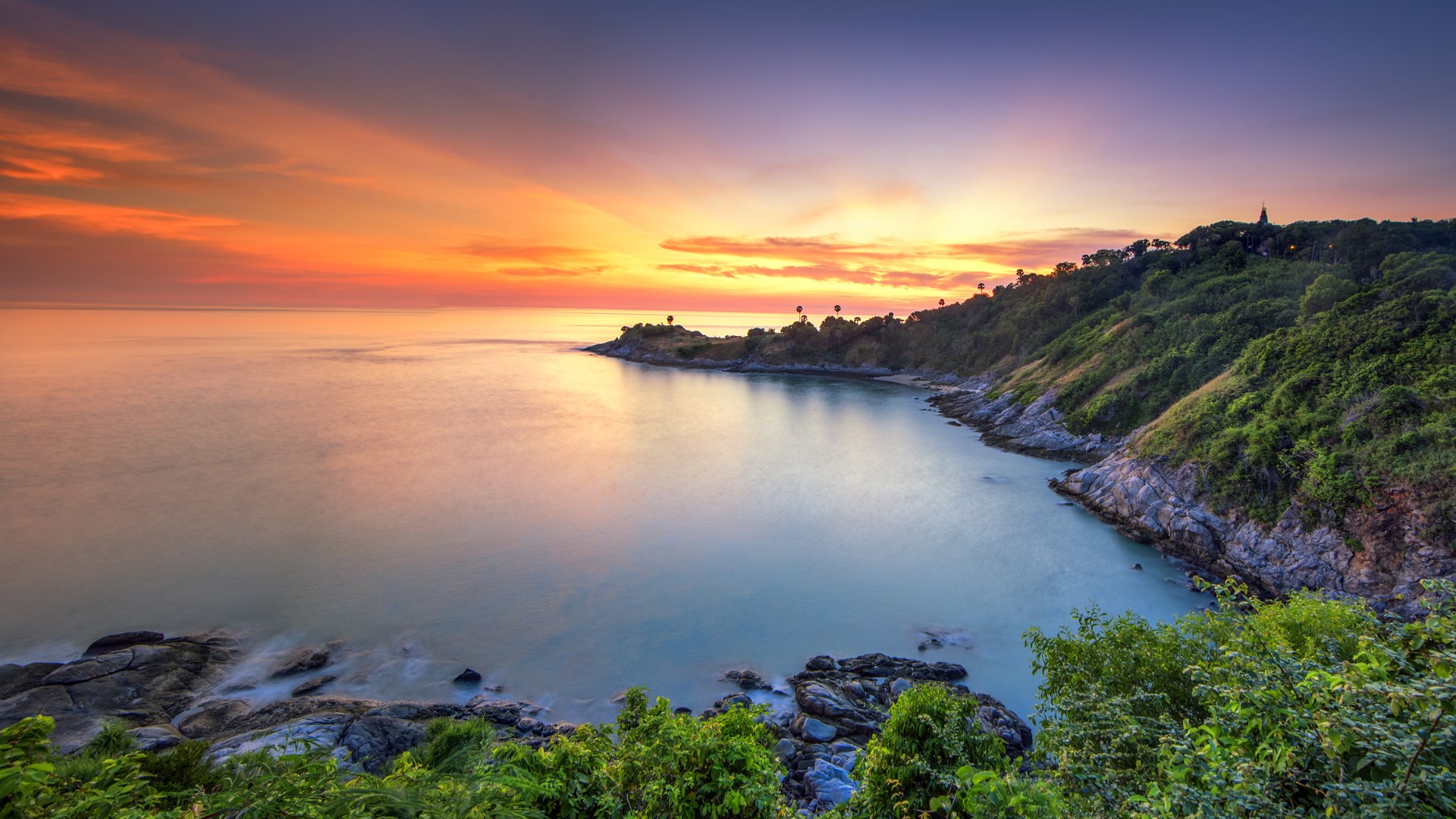 Sunset at Laem Phrom Thep Cape, Phuket, Thailand | Windows 10 Spotlight  Images