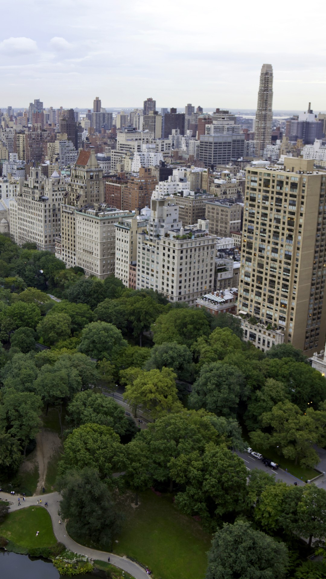 Aerial view of Central Park and upper east side in Manhattan, New York ...