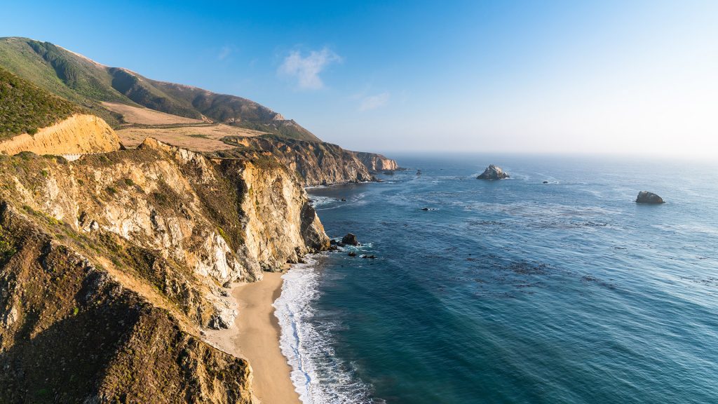 Rugged Big Sur coastline along Highway 1, Monterey County, California, USA