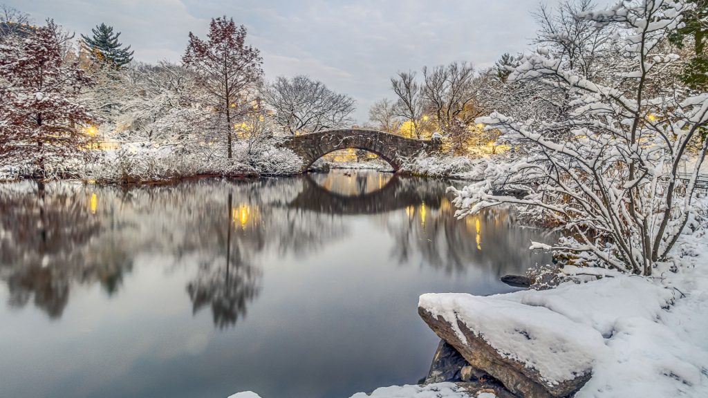 Gapstow Bridge is one of the icons of Central Park, Manhattan in New York City, USA
