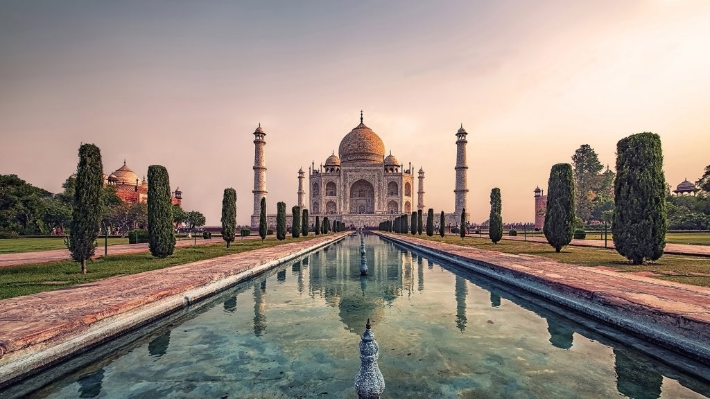 Taj Mahal in sunrise light, Agra, India