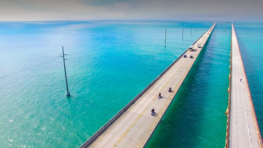 Endless road, aerial view of Seven Mile Bridge, Florida Keys, Monroe County, USA