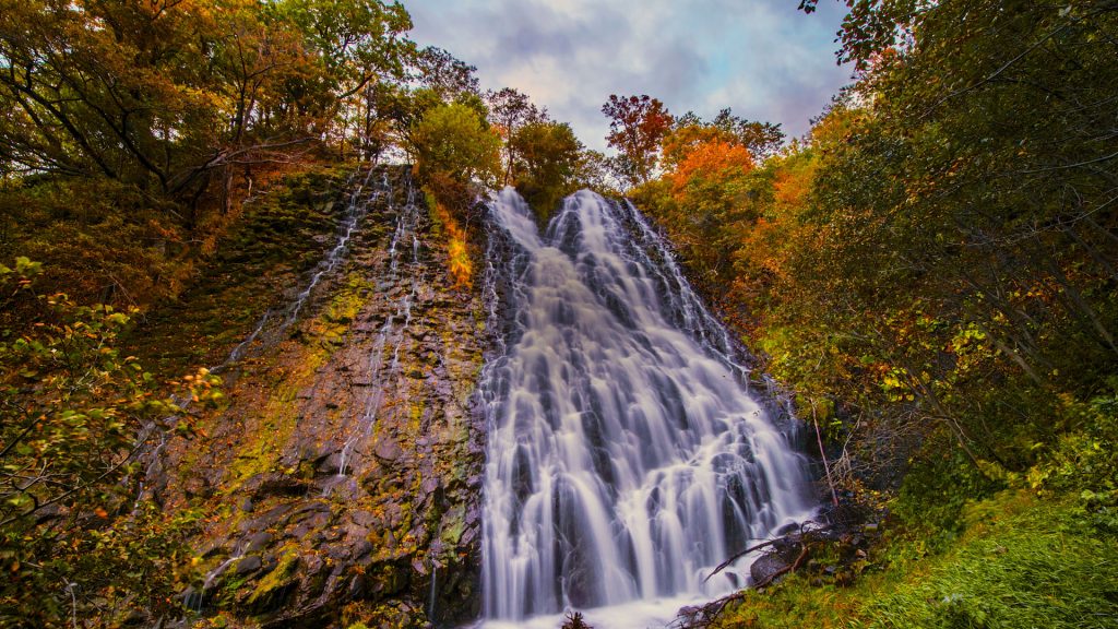Oshinkoshin waterfall in autumn, Shiretoko National Park, Hokkaidō, Japan