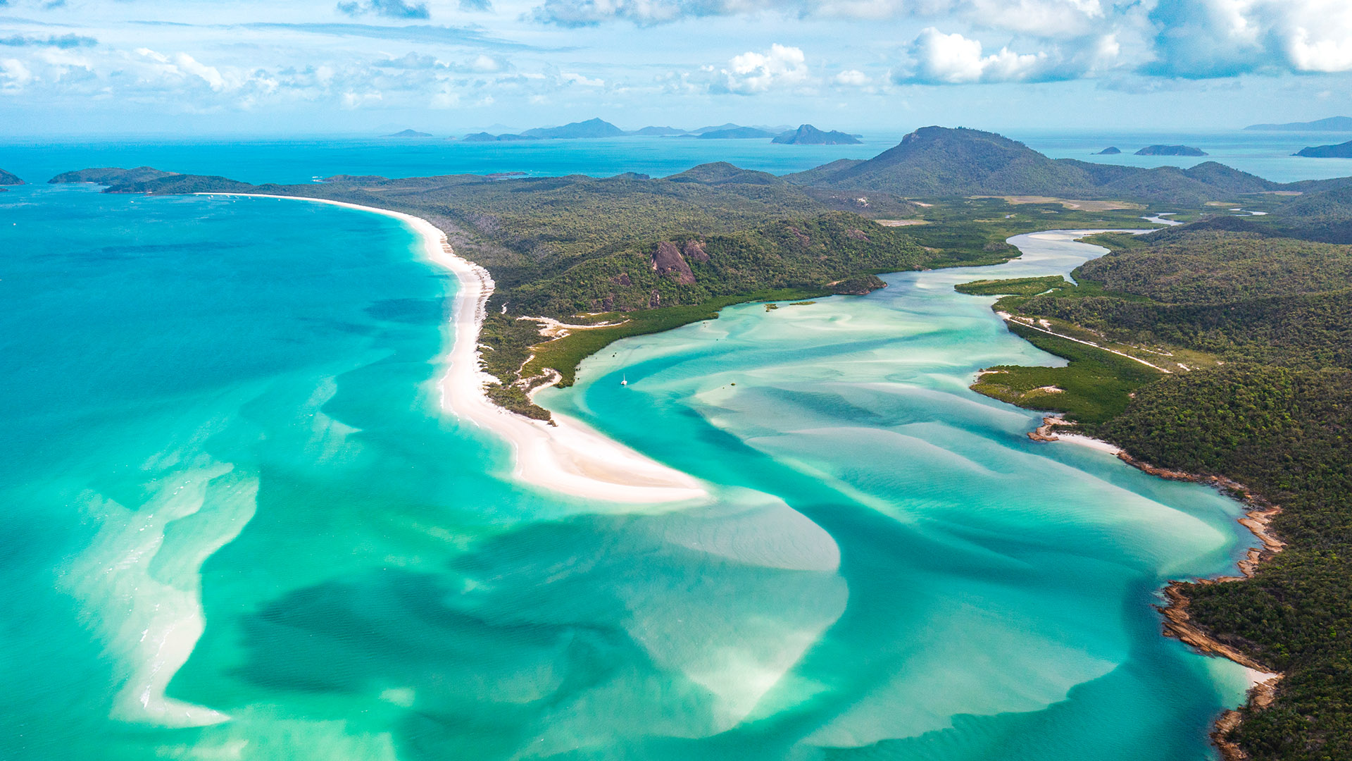 Aerial view of Whitehaven white sand beach in Whitsundays, Queensland ...