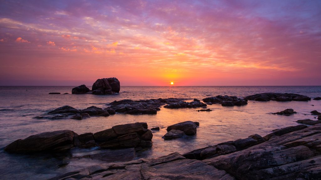 Sunrise at Shag Rock, Meelup Beach near Dunsborough, Western Australia