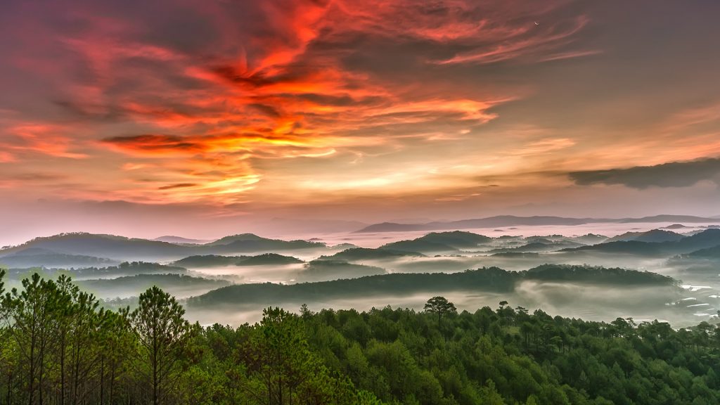 Moments before sunrise over Đà Lạt Plateau, Lâm Đồng province, Vietnam