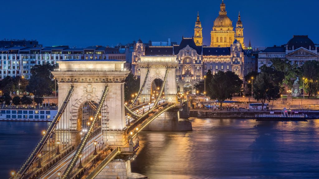 Széchenyi Chain Bridge and St Stephen's Basilica at dusk in Budapest, Hungary