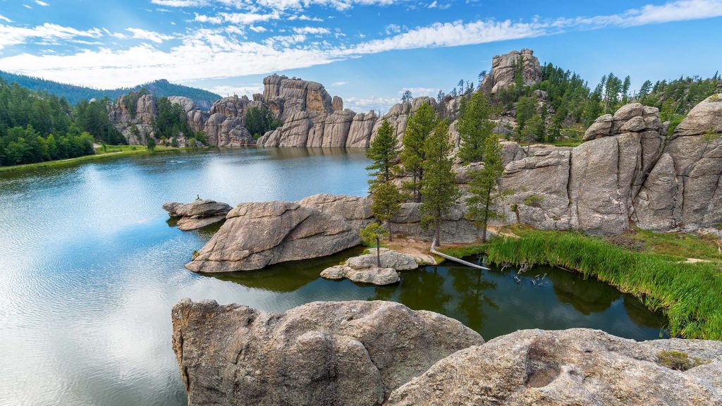 Sylvan Lake summer view in Custer State Park, Custer County, South Dakota, USA