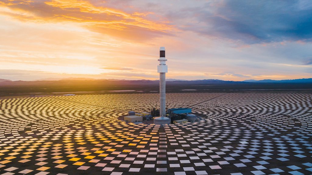 Aerial view of solar thermal power plant Crescent Dunes Project near Tonopah, Nevada, USA Aerial view of solar thermal power plant Crescent Dunes Project near Tonopah, Nevada, USA
