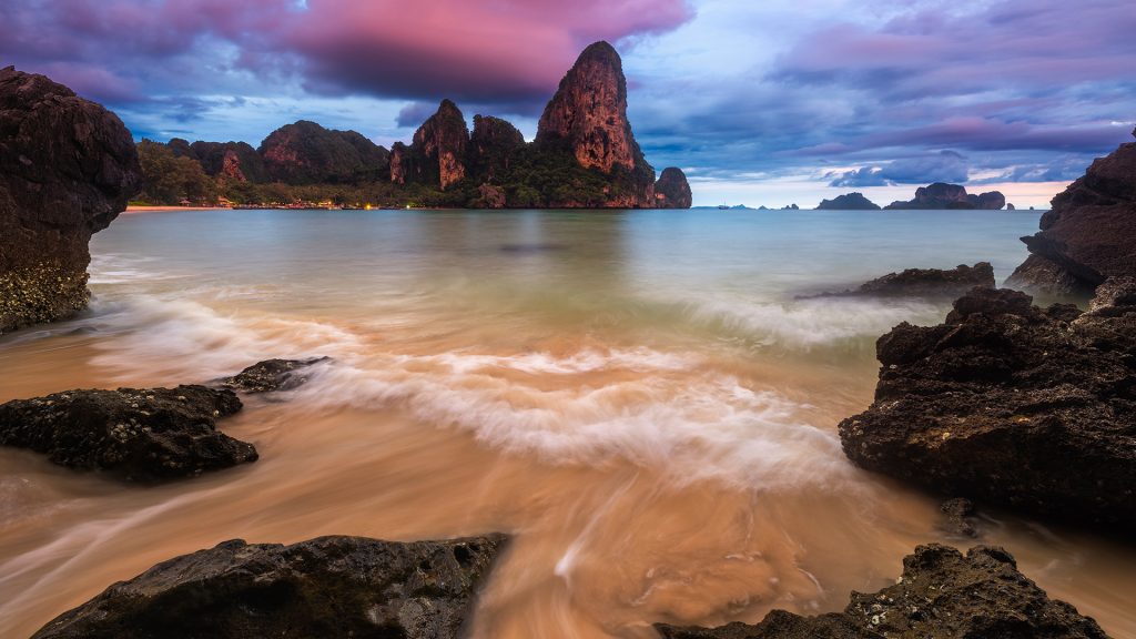 4ab283e4cb3be6929346a8048b2d0cca