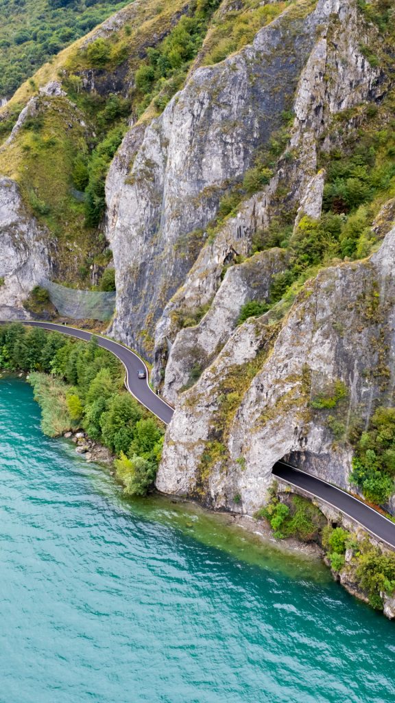 a654af6c2bf3fa5207d1b4286f8c63a5